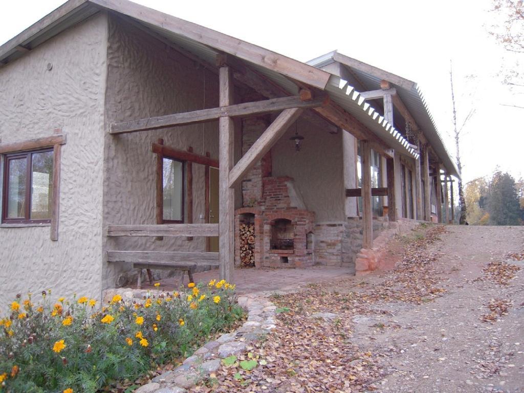 Eha Farmstay Rouge Bagian luar foto