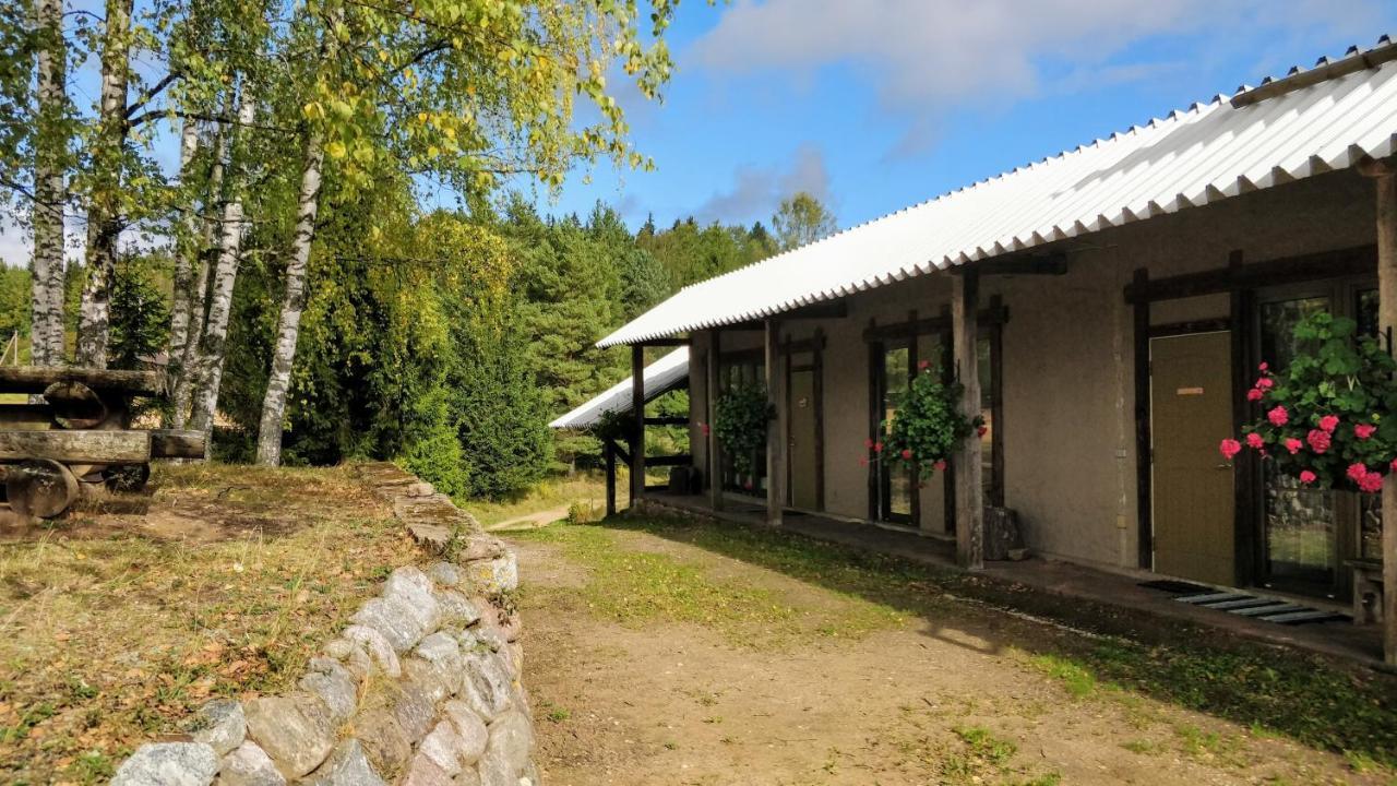 Eha Farmstay Rouge Bagian luar foto