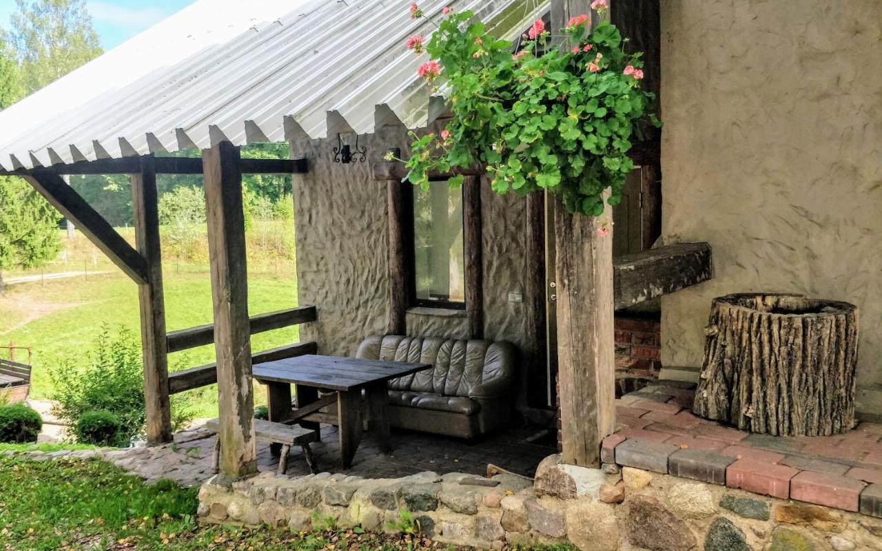 Eha Farmstay Rouge Bagian luar foto