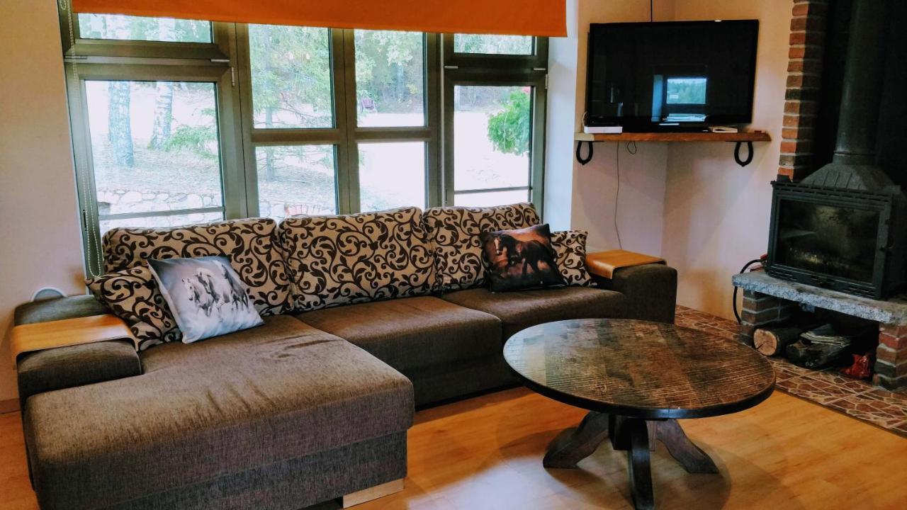 Eha Farmstay Rouge Bagian luar foto